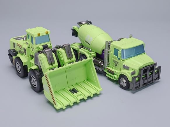 Giant Legion GLA-01 + GLA-02 Figure Set Gallery Image 10