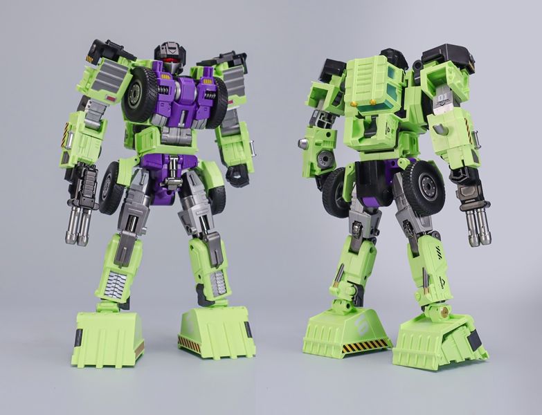 Giant Legion GLA-01 + GLA-02 Figure Set Gallery Image 13