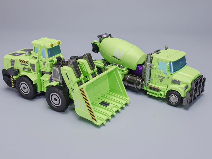 Giant Legion GLA-01 + GLA-02 Figure Set Gallery Image 12