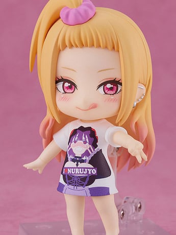My Dress-Up Darling Nendoroid No.2556 Marin Kitagawa (Slippery Girls Full Graphic T-Shirt Ver.) Gallery Image 2