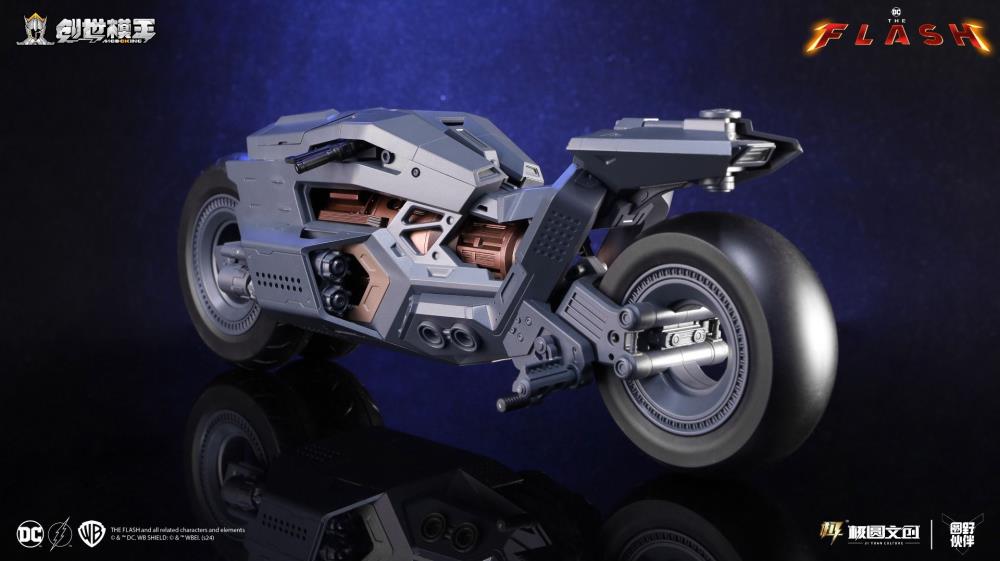 The Flash (2023) Batcycle 1/12 Scale Model Kit Gallery Image 4