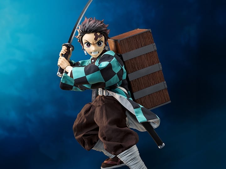 Demon Slayer: Kimetsu no Yaiba FigZero Tanjiro Kamado 1/6 Scale Figure Gallery Image 1