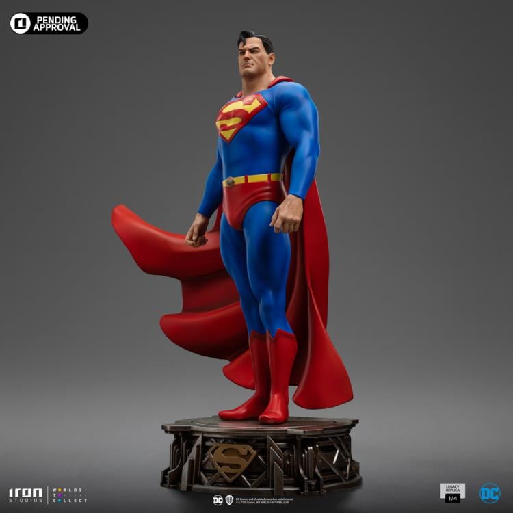 DC Comics Trinity Legacy Replica Superman Limited Edition 1/4 Scale Statue Gallery Image 6