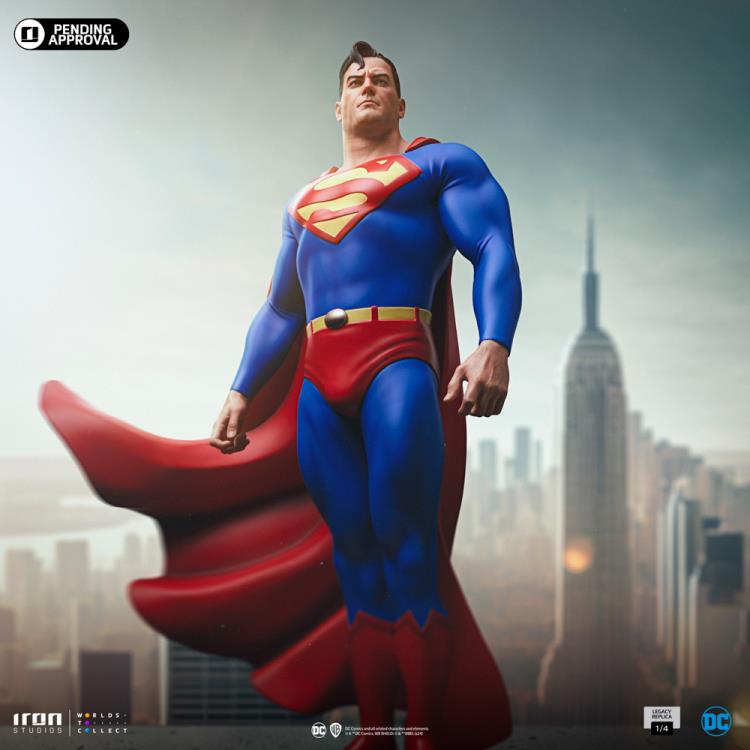 DC Comics Trinity Legacy Replica Superman Limited Edition 1/4 Scale Statue Gallery Image 3