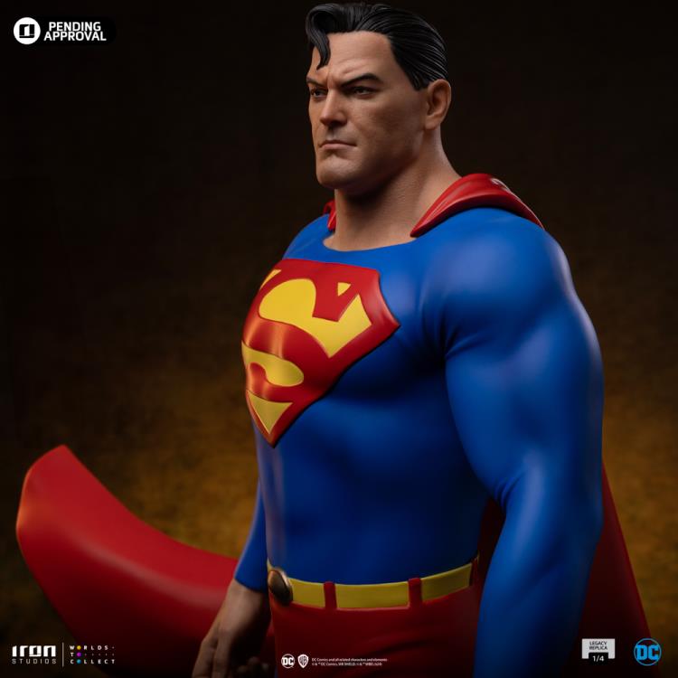 DC Comics Trinity Legacy Replica Superman Limited Edition 1/4 Scale Statue Gallery Image 9