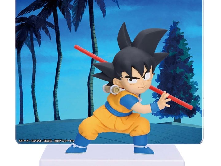 Dragon Ball Daima Son Goku Figure with Panel Gallery Image 1