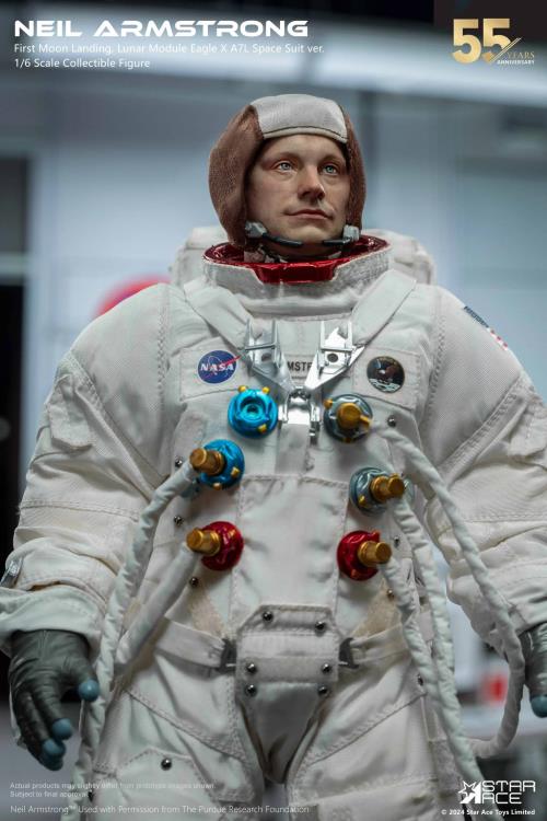First Moon Landing Neil Armstrong (Lunar Module Eagle x A7L Space Suit Ver.) 1/6 Scale Figure Gallery Image 5