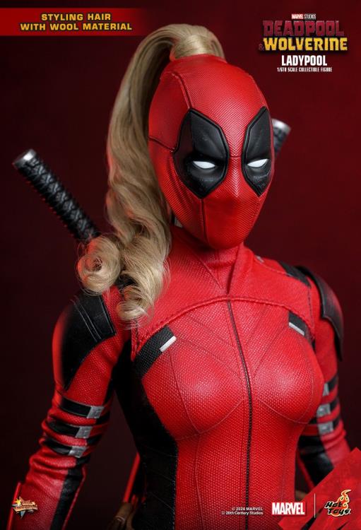 Deadpool & Wolverine MMS747 Ladypool 1/6th Scale Collectible Figure Gallery Image 15