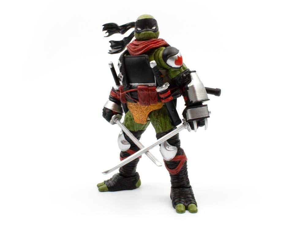 Teenage Mutant Ninja Turtles BST AXN Dark Leonardo (Battle Ready) SDCC 2024 BBTS 25th Anniversary Exclusive Action Figure Gallery Image 4