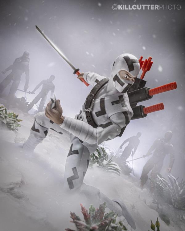 G.I. Joe ULTIMATES! Storm Shadow (Camouflage Ver.) BBTS 25th Anniversary Exclusive Action Figure Gallery Image 3