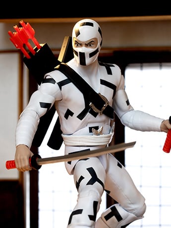 G.I. Joe ULTIMATES! Storm Shadow (Camouflage Ver.) BBTS 25th Anniversary Exclusive Action Figure Gallery Image 2