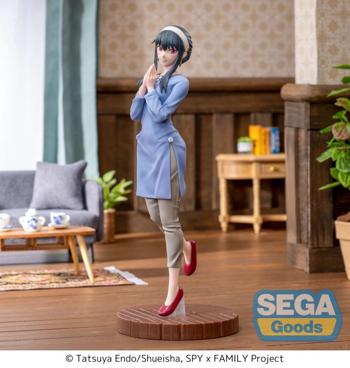 Spy x Family Luminasta Yor Forger (Season 1 Cours 2 ED Coordination Ver. 2) Figure Gallery Image 3