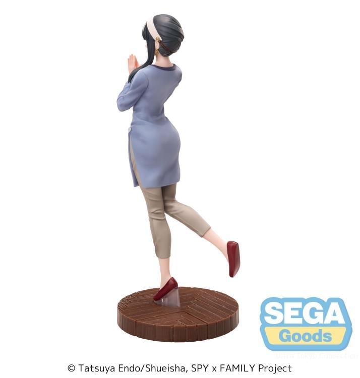 Spy x Family Luminasta Yor Forger (Season 1 Cours 2 ED Coordination Ver. 2) Figure Gallery Image 11