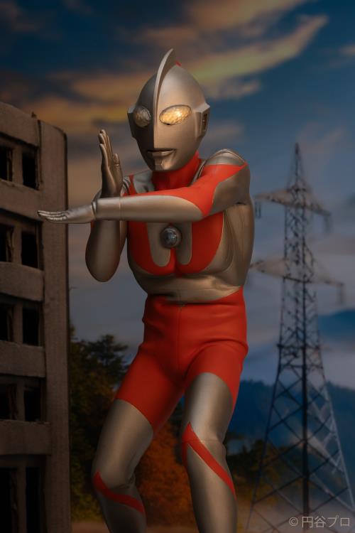 Ultraman Special Effects DNA Ultraman (C Type) Figure