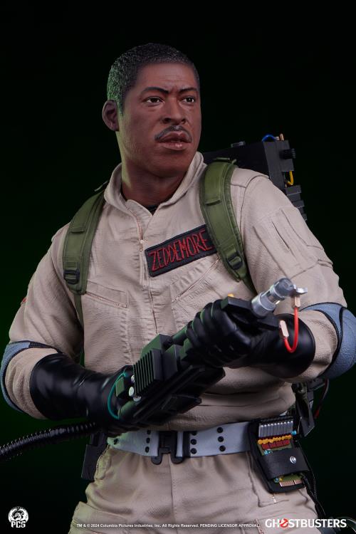 Ghostbusters Premier Series Winston 1/4 Scale Statue Gallery Image 18