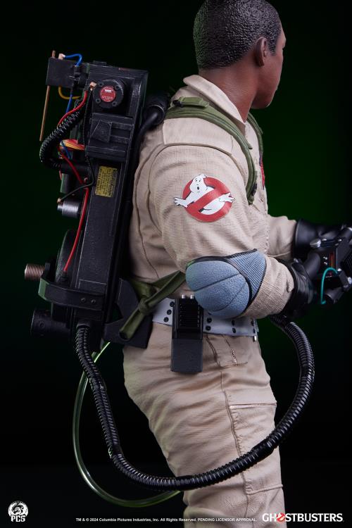 Ghostbusters Premier Series Winston 1/4 Scale Statue Gallery Image 17
