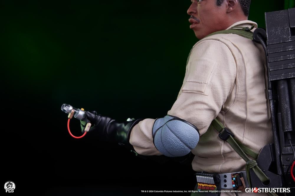 Ghostbusters Premier Series Winston 1/4 Scale Statue Gallery Image 22