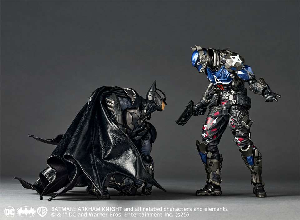 Batman: Arkham Knight Amazing Yamaguchi Revoltech NR060 Arkham