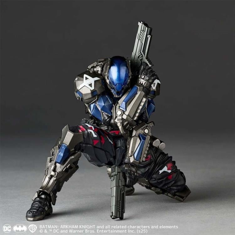 REVOLTECHE Amazing Yamaguchi アーカムナイト Batman: Arkham Knight Amazing Yamaguchi Revoltech NR060 Arkham