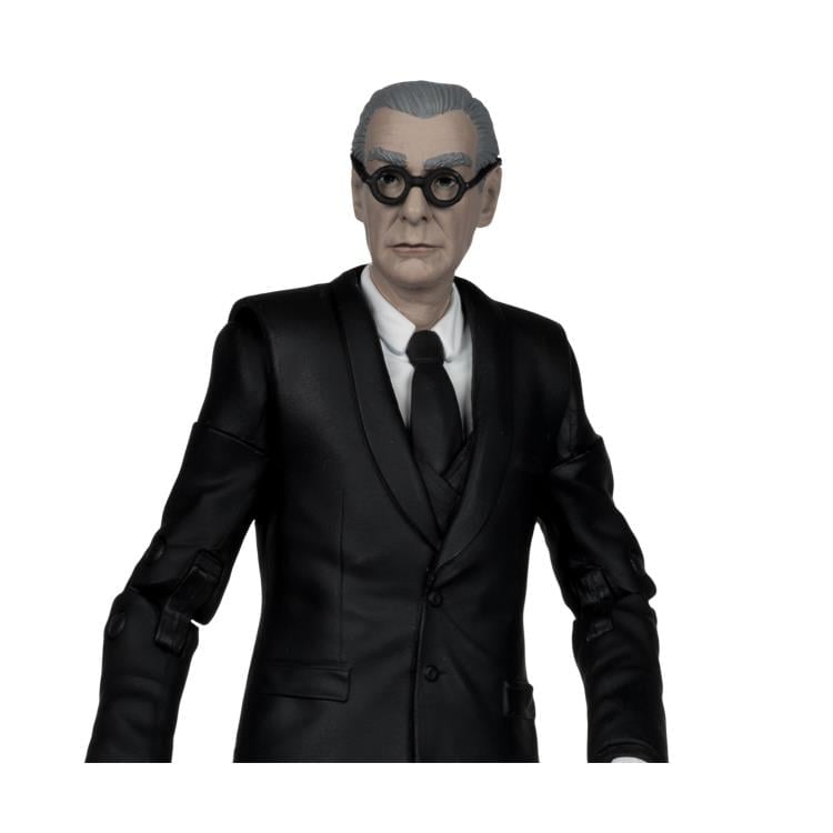 Batman Forever DC Multiverse Gold Label Alfred Pennyworth & Batmobile Set Gallery Image 14