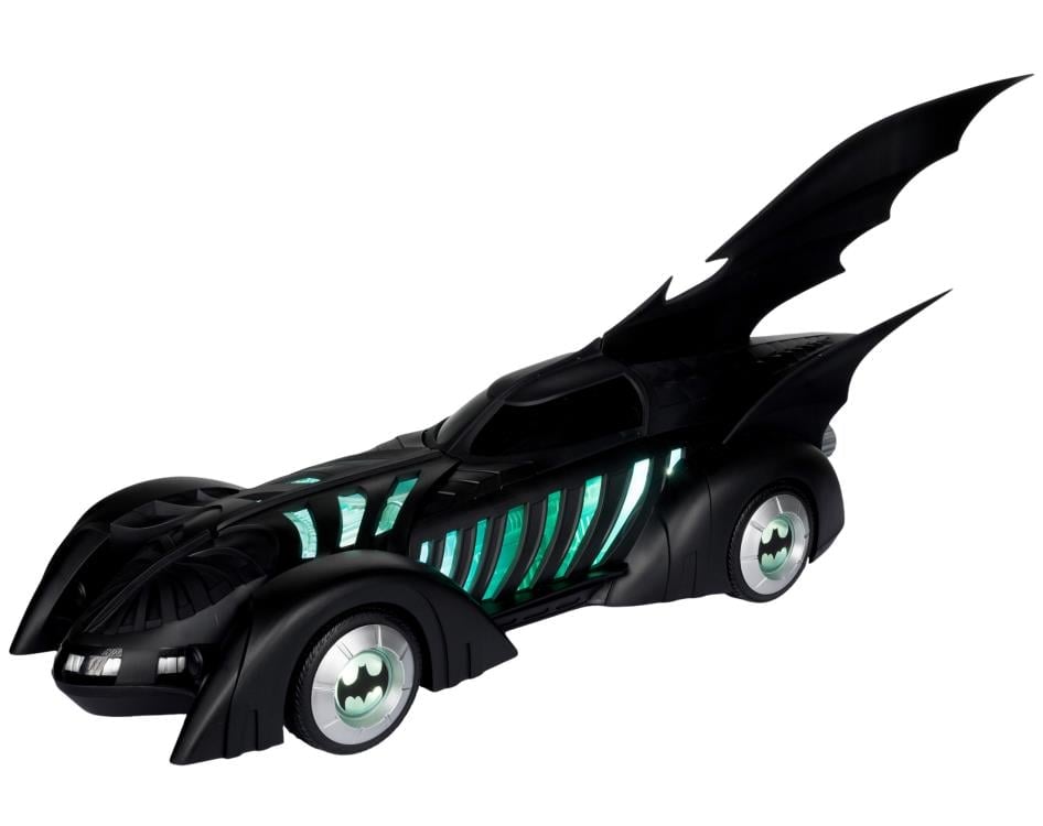 Batman Forever DC Multiverse Gold Label Alfred Pennyworth & Batmobile Set Gallery Image 5