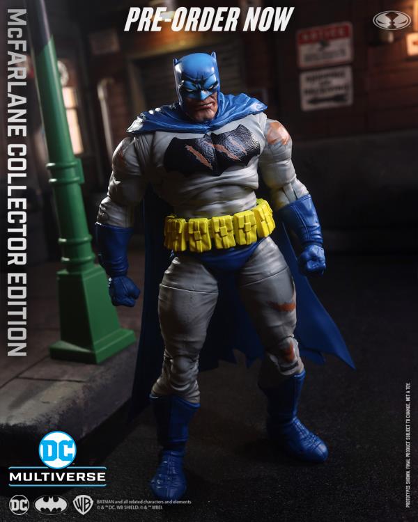Batman: The Dark Knight Returns DC Multiverse Collector Edition Batman (Battle Damage Blue) Action Figure Gallery Image 5