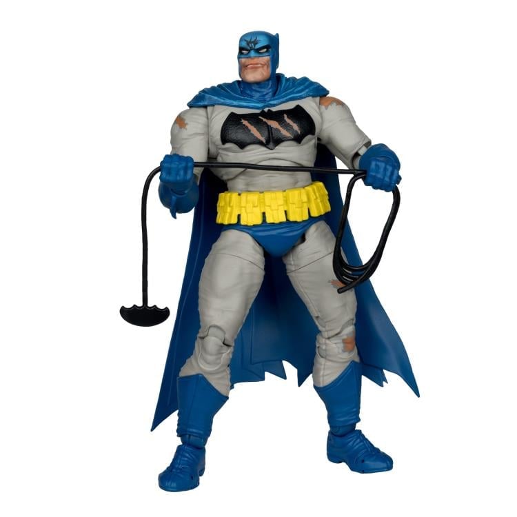 Batman: The Dark Knight Returns DC Multiverse Collector Edition Batman (Battle Damage Blue) Action Figure Gallery Image 9