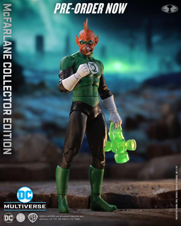 Green Lantern Corps DC Multiverse Collector Edition Green Lantern Action Figure Gallery Image 3
