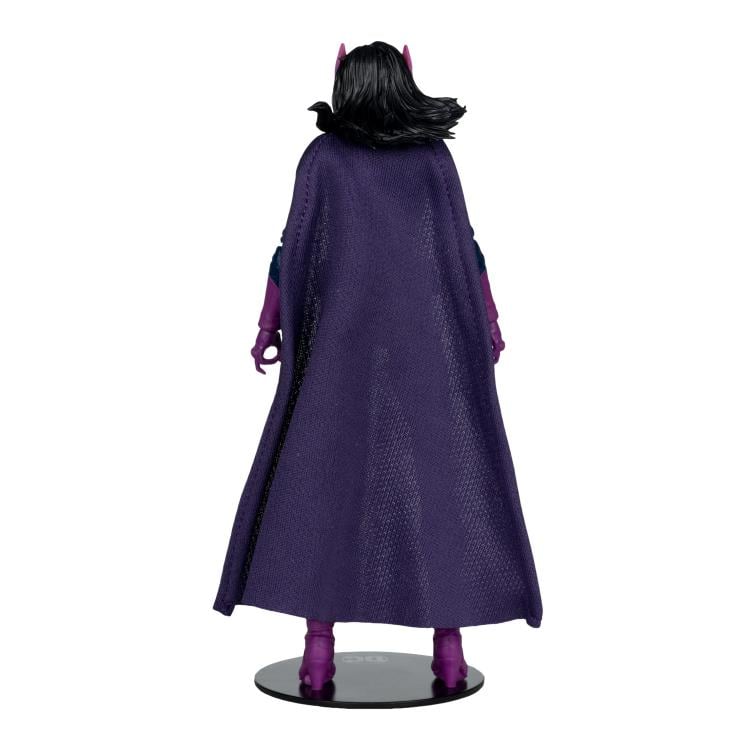 The New 52 DC Multiverse Collector Edition Huntress Platinum (Chase) Action Figure Gallery Image 6