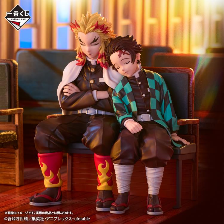 Demon Slayer: Kimetsu no Yaiba Ichibansho Revible Moment Tanjiro Kamado & Kyojuro Rengoku (Locus) Figure Gallery Image 3