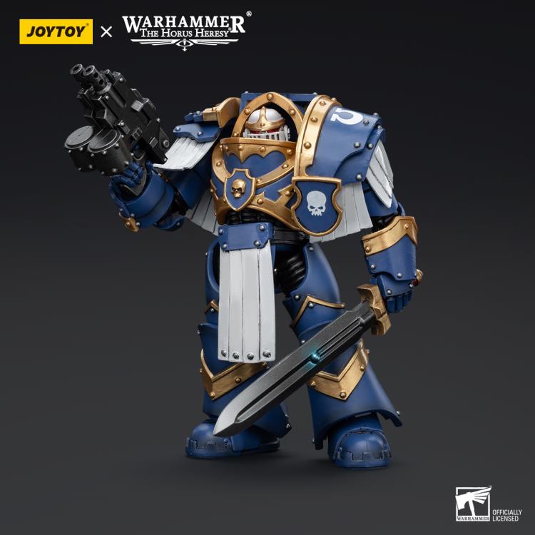 Warhammer: The Horus Heresy Ultramarines Cataphractii Terminator Squad Sergeant with Power Sword 1/18 Scale Action Figure Gallery Image 6
