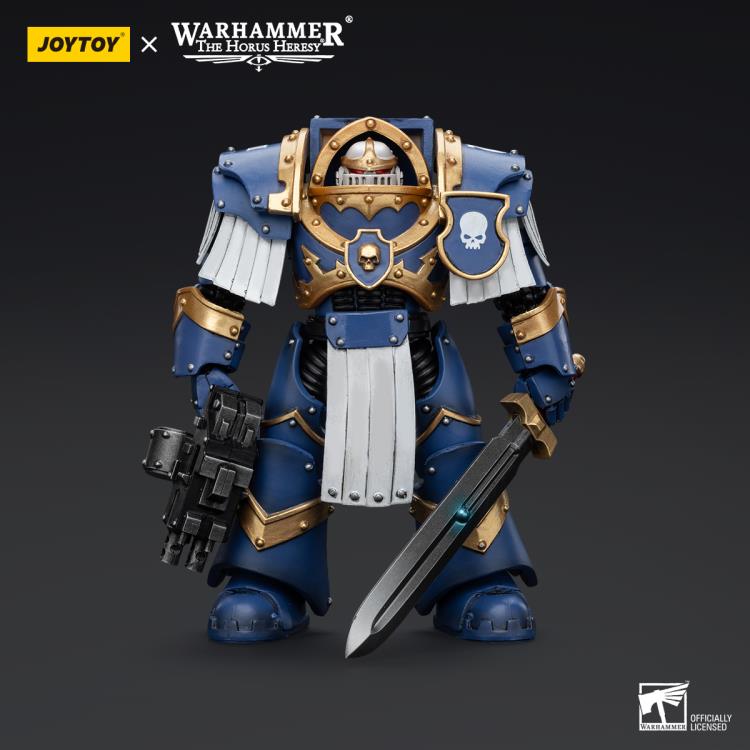 Warhammer: The Horus Heresy Ultramarines Cataphractii Terminator Squad Sergeant with Power Sword 1/18 Scale Action Figure Gallery Image 4