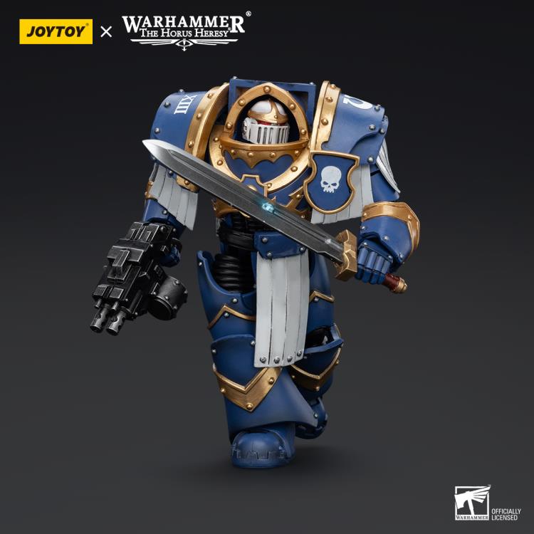Warhammer: The Horus Heresy Ultramarines Cataphractii Terminator Squad Sergeant with Power Sword 1/18 Scale Action Figure Gallery Image 7