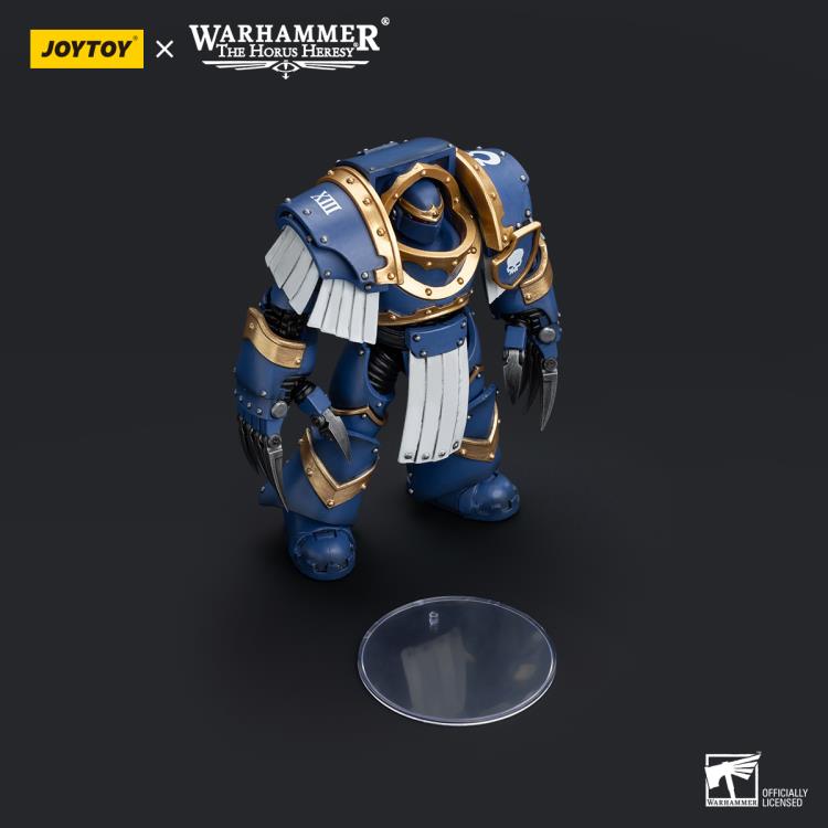 Warhammer: The Horus Heresy Ultramarines Cataphractii Terminator Squad Terminator with Lightning Claws 1/18 Scale Action Figure Gallery Image 9