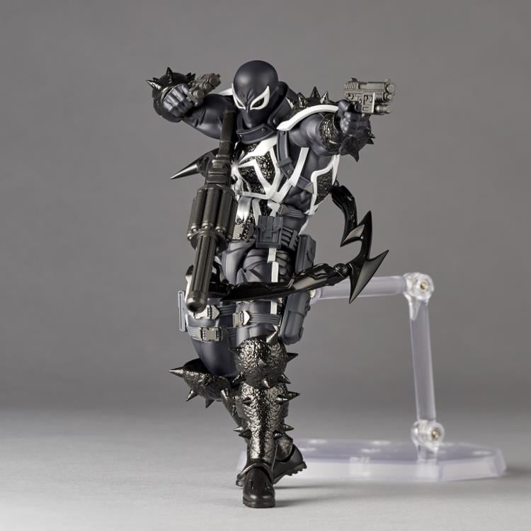 Marvel Amazing Yamaguchi Revoltech NR061 Agent Venom Action Figure (Reissue) Gallery Image 4