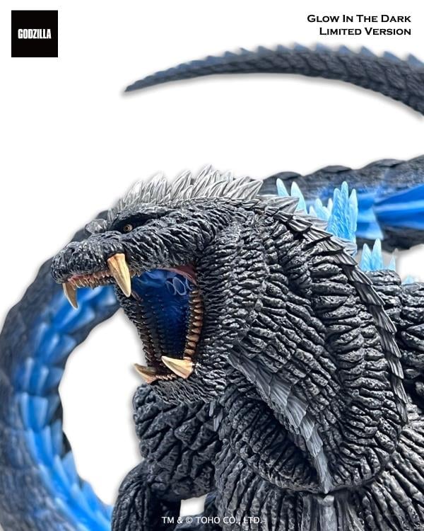 Godzilla Singular Point Omega Beast Series Godzilla Ultima (Heat Ray Ver.) Glow-in-the-Dark Limited Edition Statue Gallery Image 8