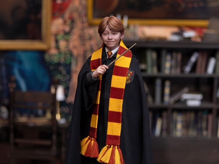 Weasley Harry Potter and the Sorcerer's Stone Ron Weasley (Lite) 1/6 Scale