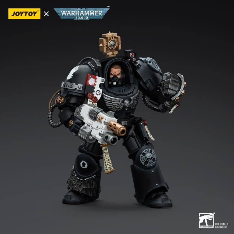 Warhammer 40K Iron Hands Captain in Terminator Armor 1/18 Scale Action Figure Gallery Image 6