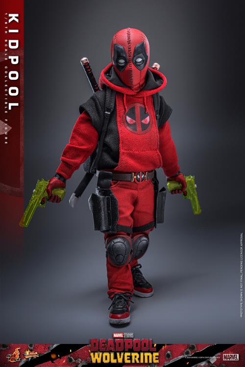 Deadpool & Wolverine MMS763 Kidpool 1/6th Scale Collectible Figure Gallery Image 3