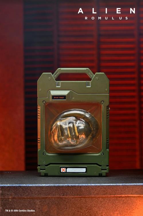 Alien: Romulus Ultimate Accessory Set Gallery Image 7