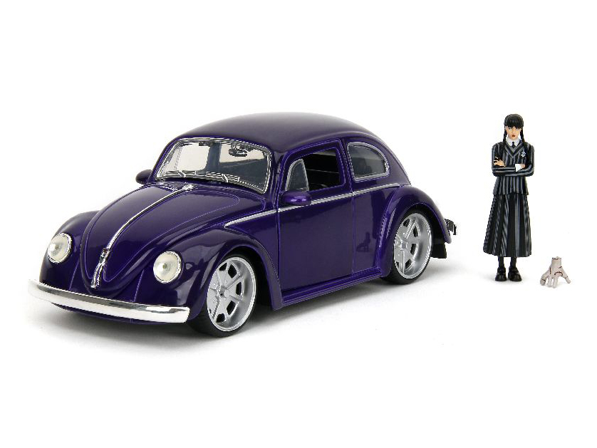 Wednesday Hollywood Rides Wednesday Addams & Thing Figures & Volkswagen Beetle 1/24 Scale Model Gallery Image 19