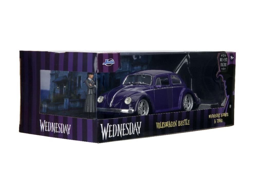 Wednesday Hollywood Rides Wednesday Addams & Thing Figures & Volkswagen Beetle 1/24 Scale Model Gallery Image 24