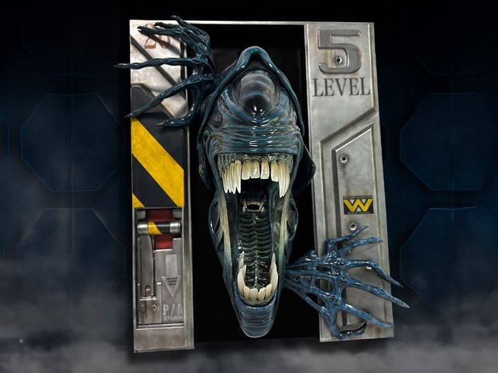 Aliens Alien Queen 1/2 Scale Limited Edition Wall Sculpture Gallery Image 1