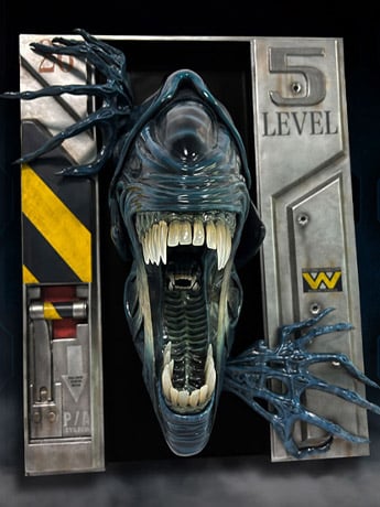Aliens Alien Queen 1/2 Scale Limited Edition Wall Sculpture Gallery Image 2