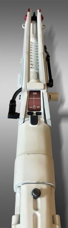 Alien: Romulus F44AA Pulse Rifle (Clean Edition) 1/1 Scale Limited Edition Prop Replica Gallery Image 7