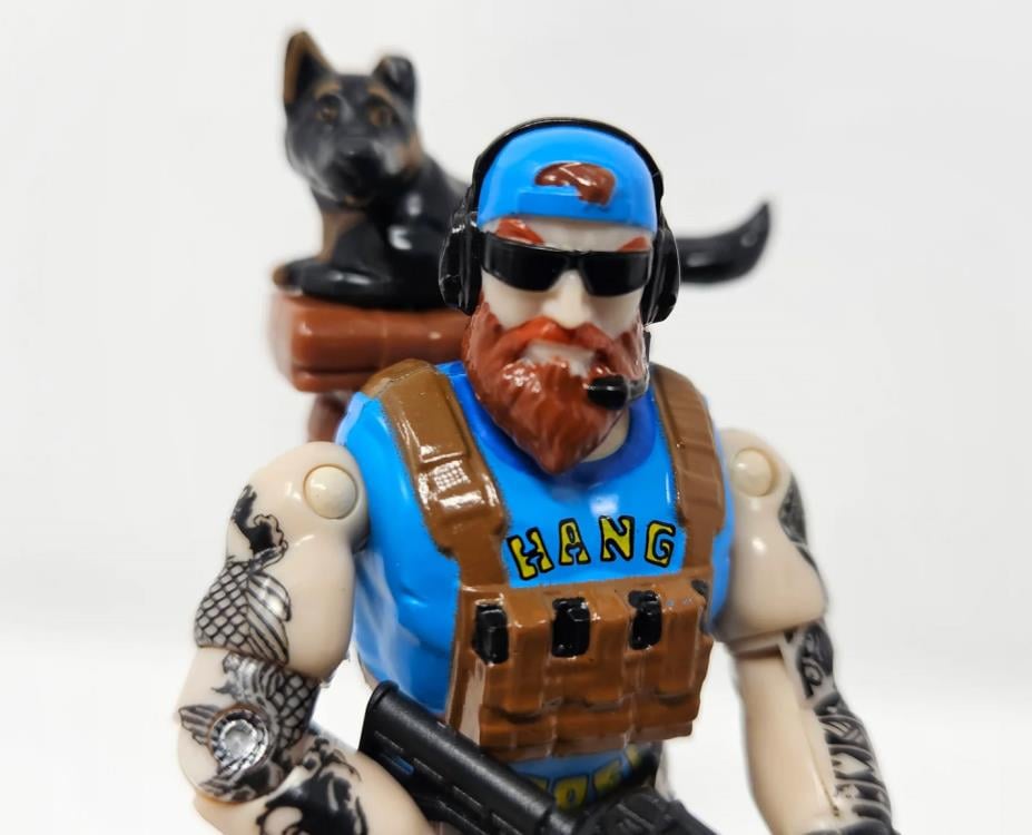 Delta-17: War in the Shadows Leonidas Action Figure Gallery Image 7