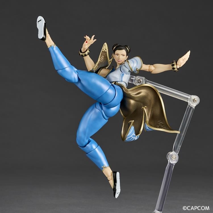 Street Fighter 6 Amazing Yamaguchi Revoltech NR063 Chun-Li Action Figure Gallery Image 11