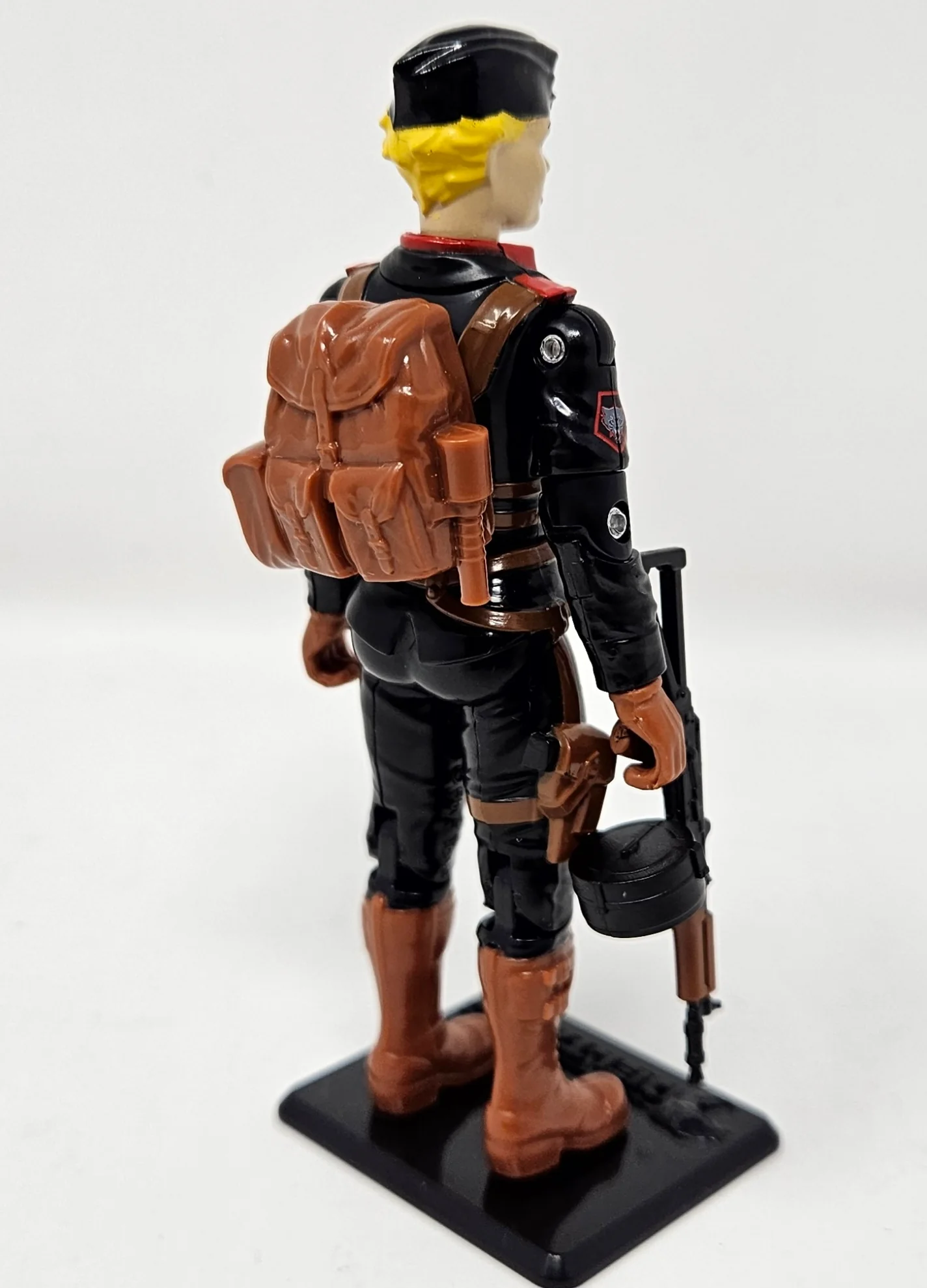 Delta-17: War in the Shadows Retrograd Death Sparrow Action Figure Gallery Image 7