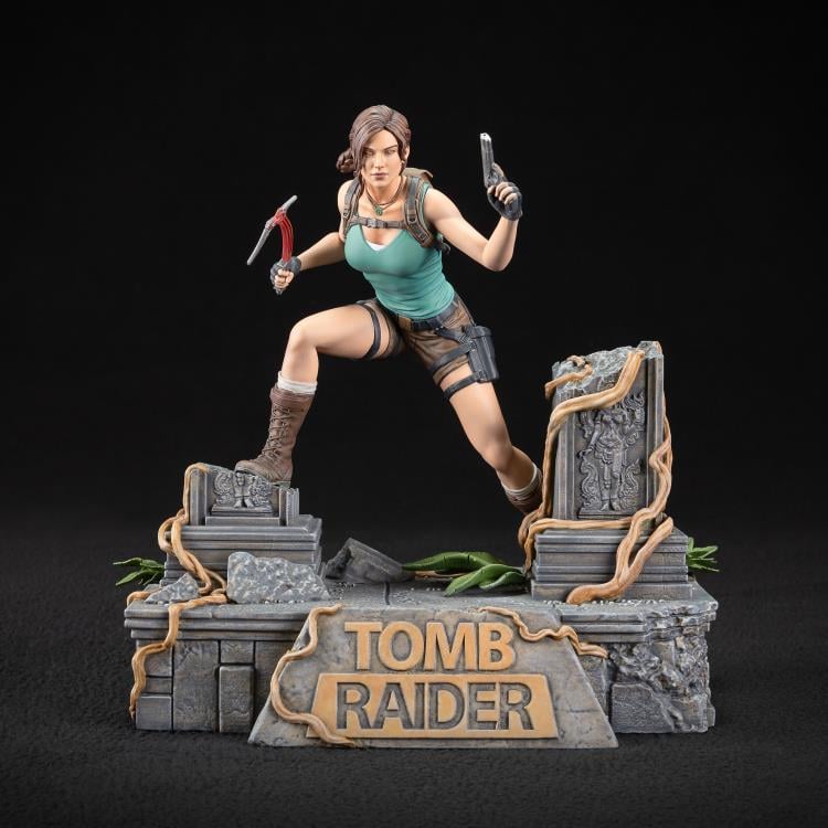 Tomb Raider Lara Croft Statue Gallery Image 10