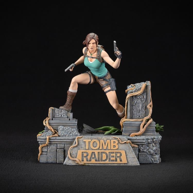 Tomb Raider Lara Croft Statue Gallery Image 6